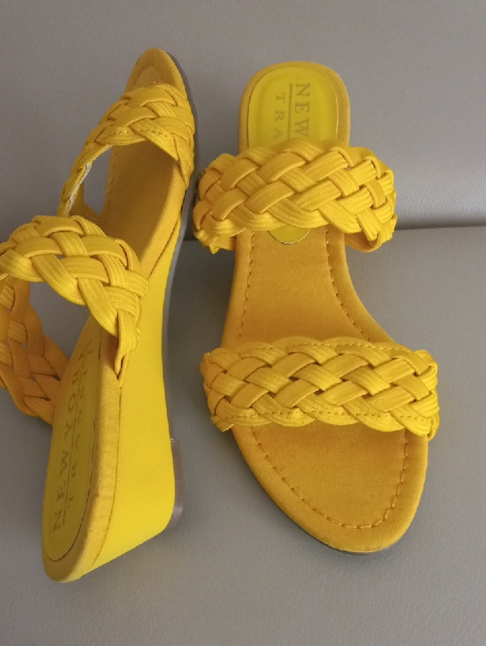 New York Transit Yellow Braided Double-Strap Slide Mules Size 7.5M - Picture 3 of 16